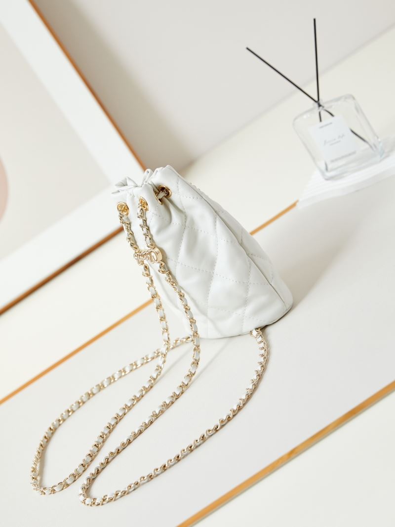 Ch**el bucket bags